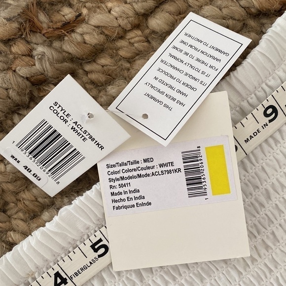 NWT CYN & Luca Swim Cover Up dress Women’s White Smocked Sheer Beach  Sz M - Picture 9 of 10